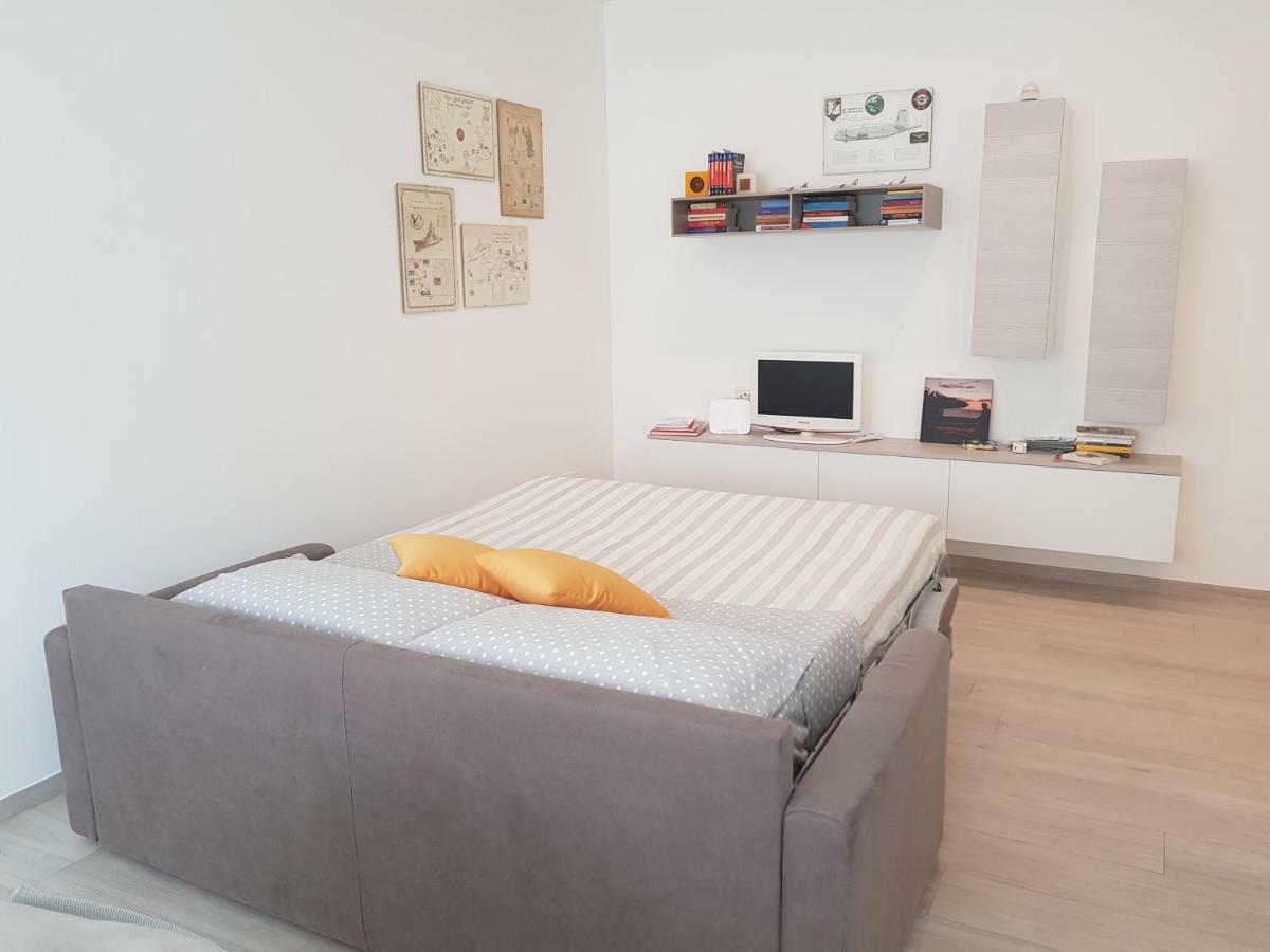 Appartamento La Casetta Arona Dış mekan fotoğraf